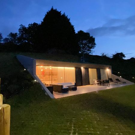 La Casa De Hierba - Casa De Campo De Diseno Con Jardin Y Wifi Cerca De Las Playas De Llanes Exterior foto