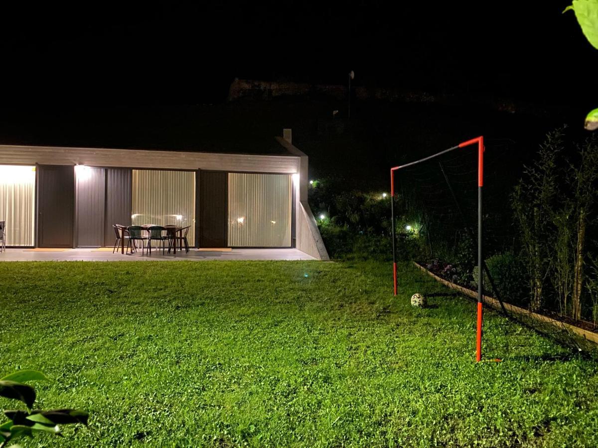 La Casa De Hierba - Casa De Campo De Diseno Con Jardin Y Wifi Cerca De Las Playas De Llanes Exterior foto